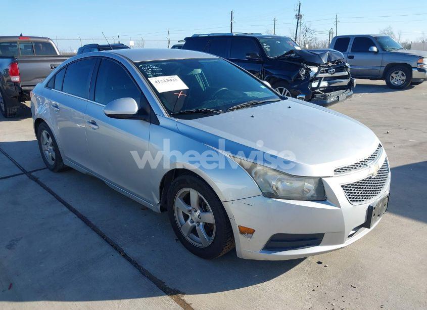 2014 Chevrolet Cruze 1LT AUTO (VIN 1G1PC5SB4E7223506) main photo