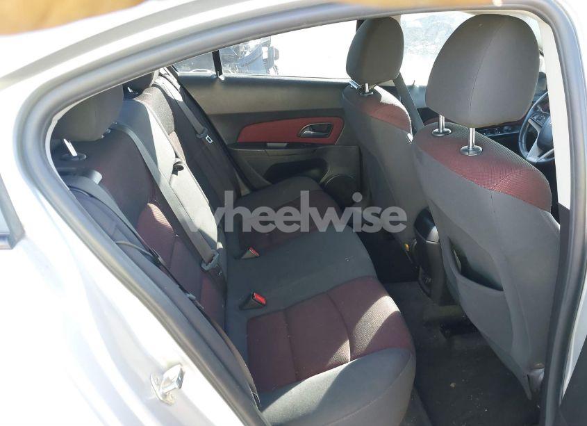 Photo 8 of 2014 Chevrolet Cruze 1LT AUTO (VIN 1G1PC5SB4E7223506)