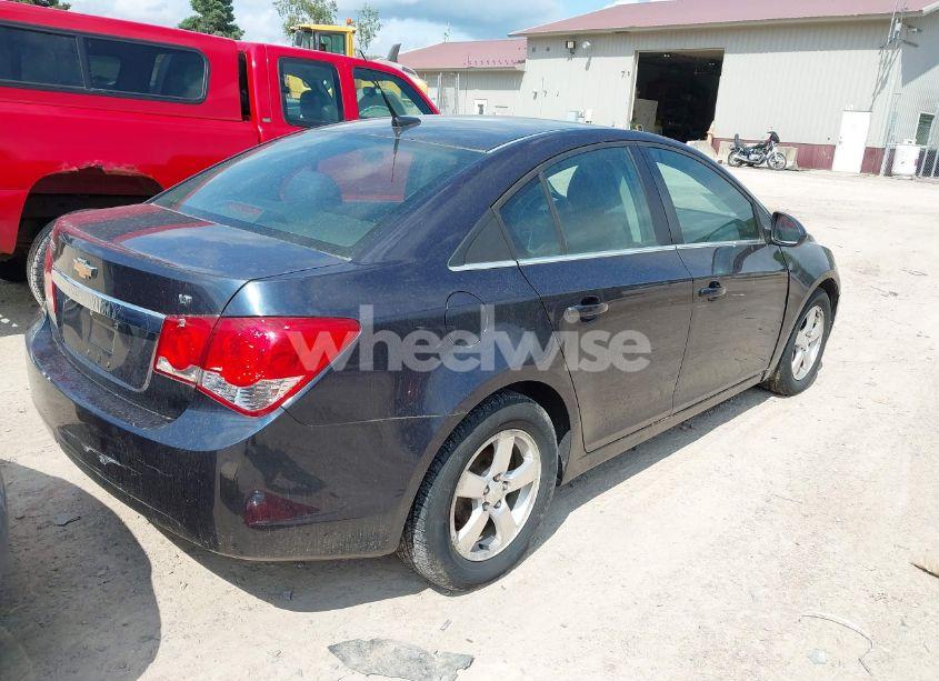 Photo 4 of 2014 Chevrolet Cruze 1LT AUTO (VIN 1G1PC5SB4E7246364)