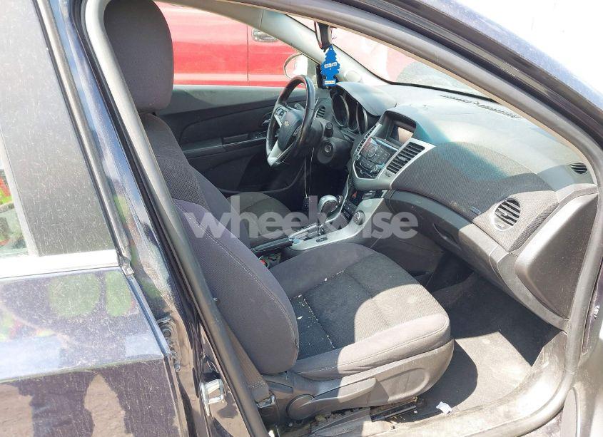 Photo 5 of 2014 Chevrolet Cruze 1LT AUTO (VIN 1G1PC5SB4E7246364)