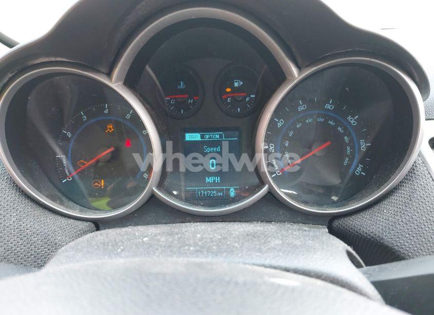 Photo 7 of 2014 Chevrolet Cruze 1LT AUTO (VIN 1G1PC5SB4E7246364)