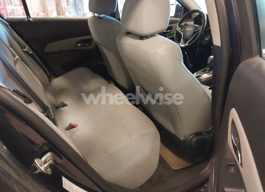 Photo 8 of 2014 Chevrolet Cruze 1LT AUTO (VIN 1G1PC5SB4E7262225)