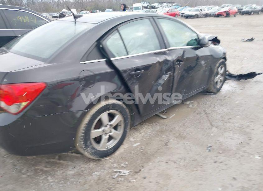 Photo 6 of 2014 Chevrolet Cruze 1LT AUTO (VIN 1G1PC5SB4E7266758)