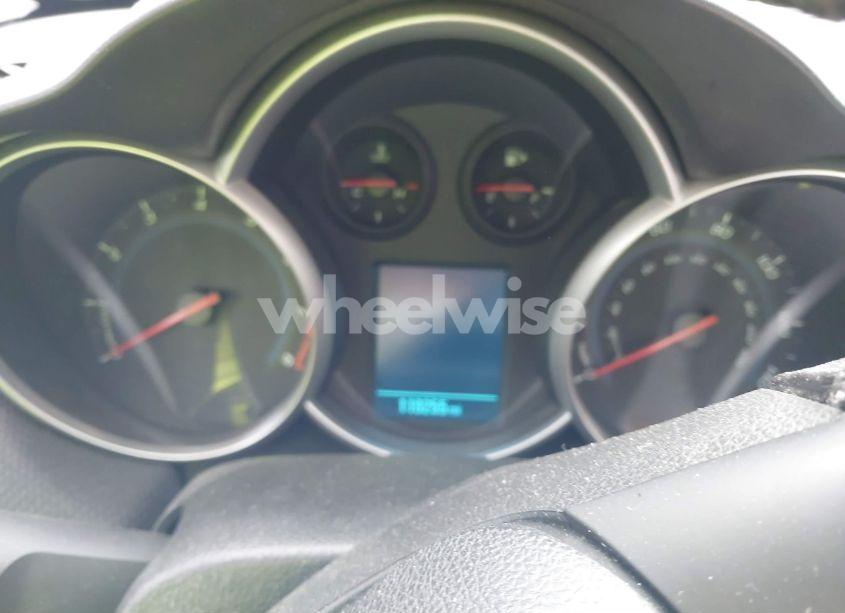 Photo 7 of 2014 Chevrolet Cruze 1LT AUTO (VIN 1G1PC5SB4E7266758)