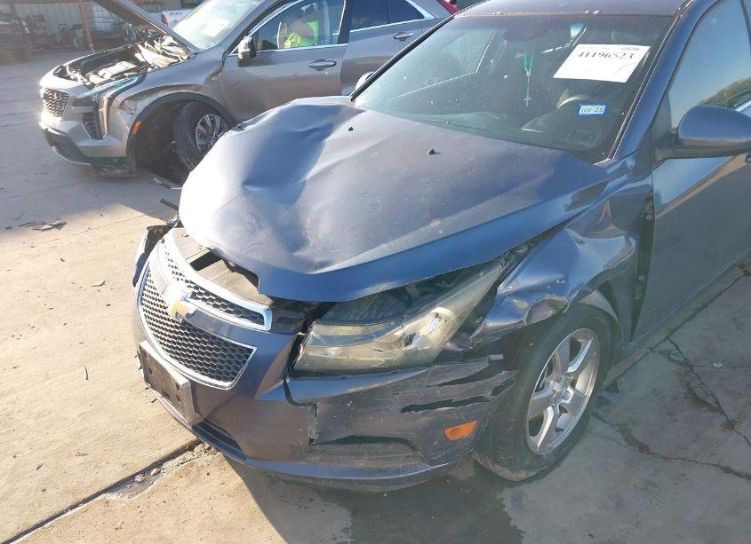 Photo 6 of 2014 Chevrolet Cruze 1LT AUTO (VIN 1G1PC5SB4E7279252)