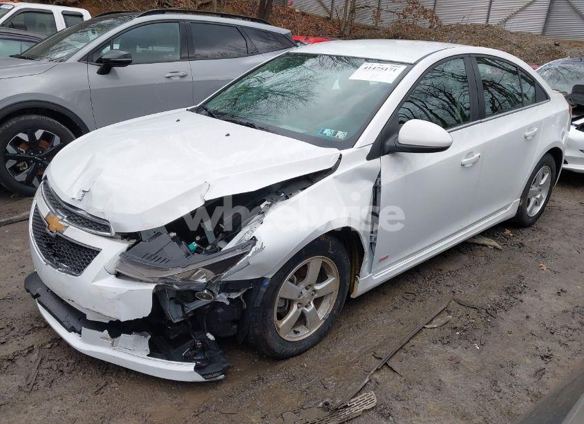 Photo 2 of 2014 Chevrolet Cruze 1LT AUTO (VIN 1G1PC5SB4E7282975)