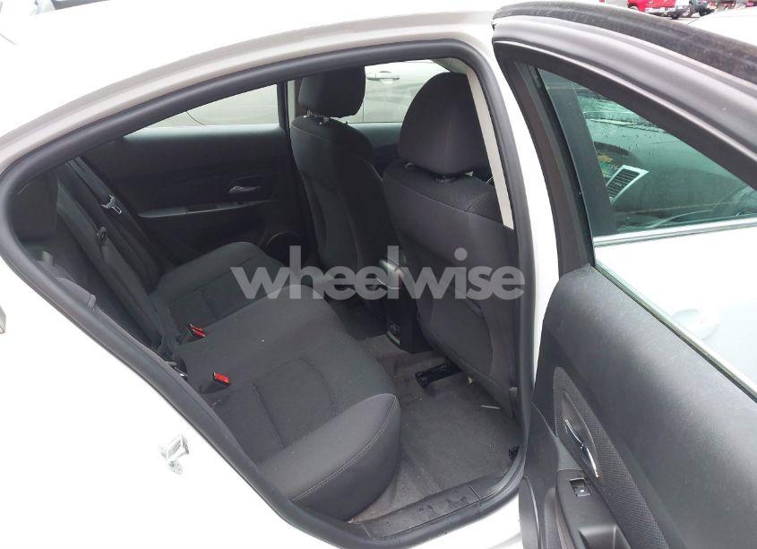 Photo 8 of 2014 Chevrolet Cruze 1LT AUTO (VIN 1G1PC5SB4E7282975)