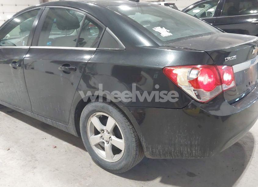 Photo 6 of 2014 Chevrolet Cruze 1LT AUTO (VIN 1G1PC5SB4E7307261)