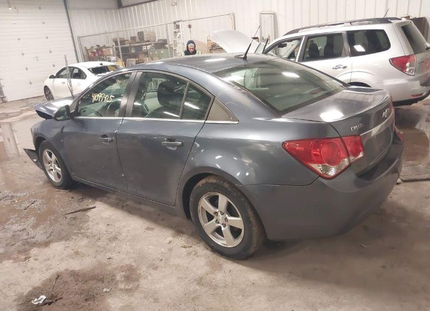Photo 3 of 2014 Chevrolet Cruze 1LT AUTO (VIN 1G1PC5SB4E7319376)