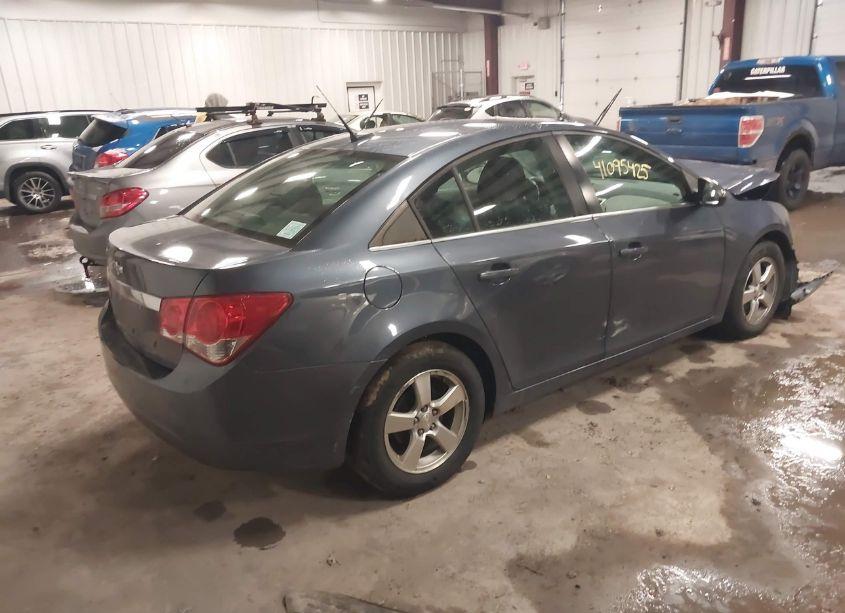 Photo 4 of 2014 Chevrolet Cruze 1LT AUTO (VIN 1G1PC5SB4E7319376)