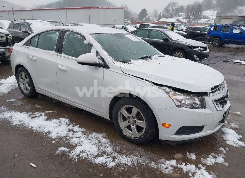 2014 Chevrolet Cruze 1LT AUTO (VIN 1G1PC5SB4E7336405) main photo