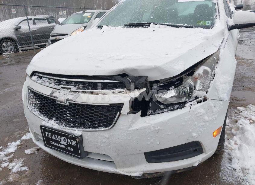 Photo 6 of 2014 Chevrolet Cruze 1LT AUTO (VIN 1G1PC5SB4E7336405)