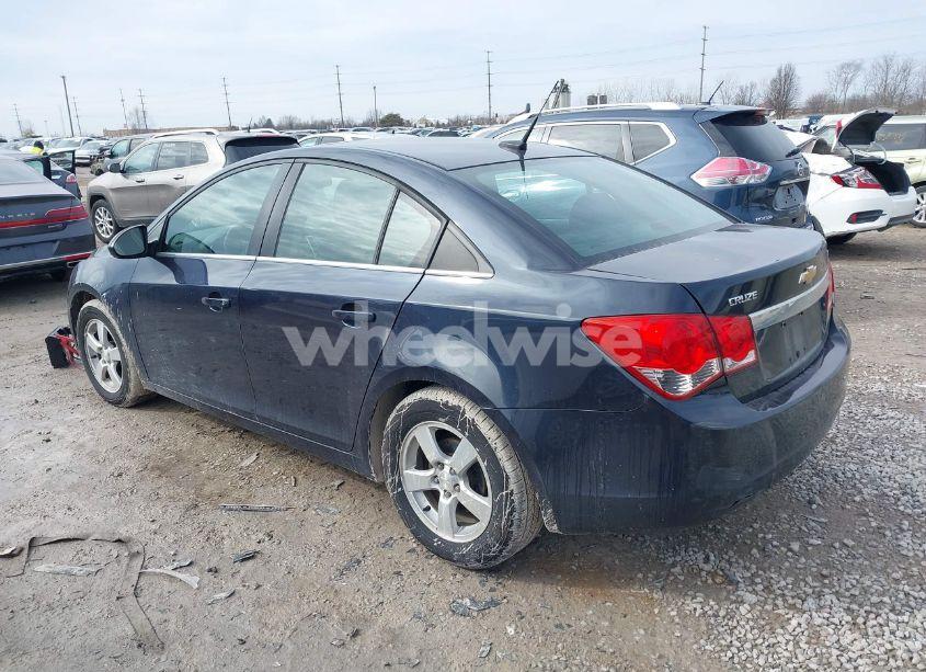 Photo 3 of 2014 Chevrolet Cruze 1LT AUTO (VIN 1G1PC5SB4E7341524)