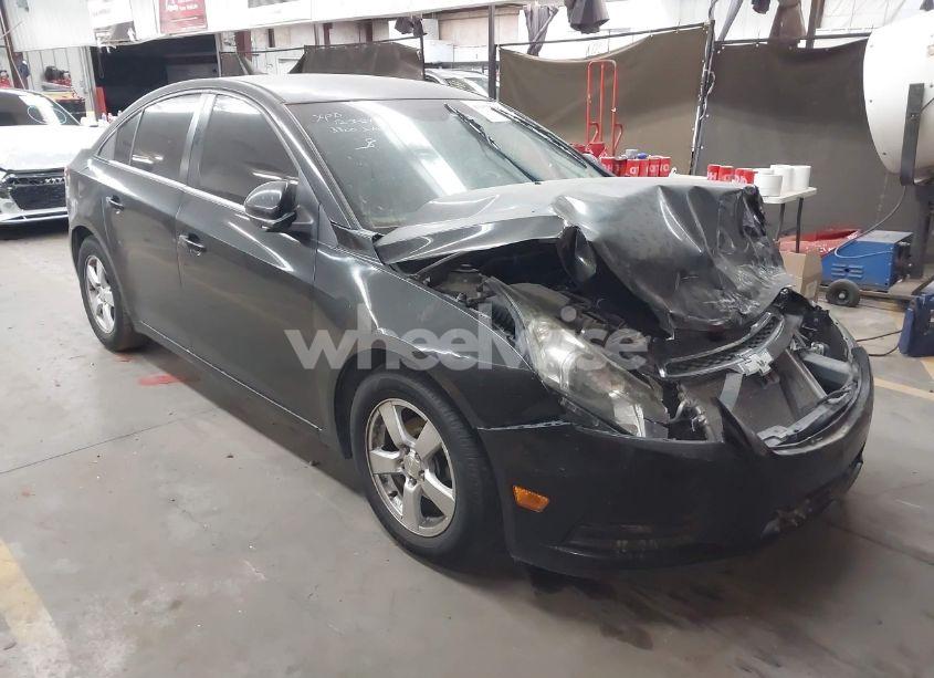 2014 Chevrolet Cruze LT (VIN 1G1PC5SB4E7344522) main photo