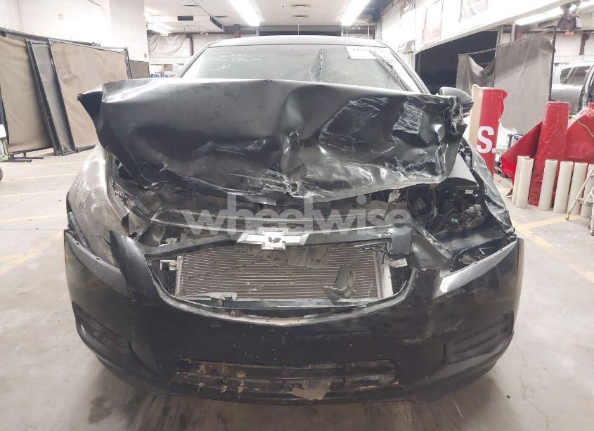 Photo 12 of 2014 Chevrolet Cruze LT (VIN 1G1PC5SB4E7344522)