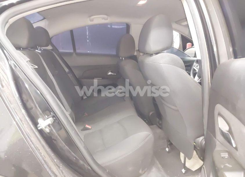 Photo 8 of 2014 Chevrolet Cruze LT (VIN 1G1PC5SB4E7344522)