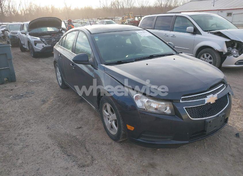 2014 Chevrolet Cruze 1LT AUTO (VIN 1G1PC5SB4E7347095) main photo