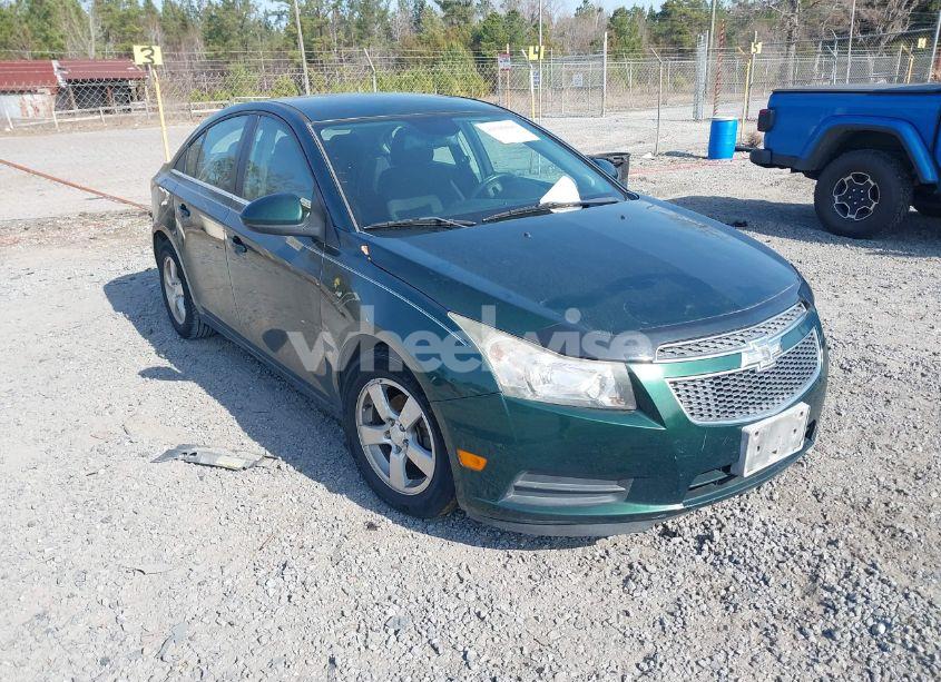 2014 Chevrolet Cruze 1LT AUTO (VIN 1G1PC5SB4E7348392) main photo