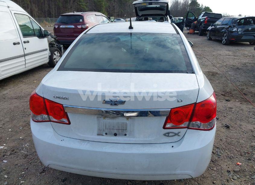 Photo 17 of 2014 Chevrolet Cruze 1LT AUTO (VIN 1G1PC5SB4E7358940)