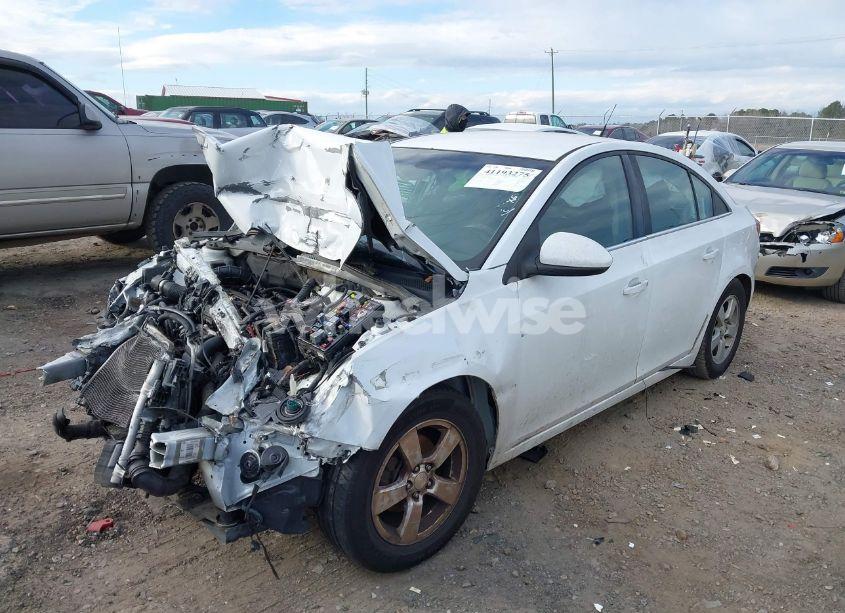 Photo 2 of 2014 Chevrolet Cruze 1LT AUTO (VIN 1G1PC5SB4E7358940)
