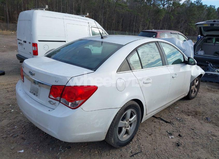 Photo 4 of 2014 Chevrolet Cruze 1LT AUTO (VIN 1G1PC5SB4E7358940)