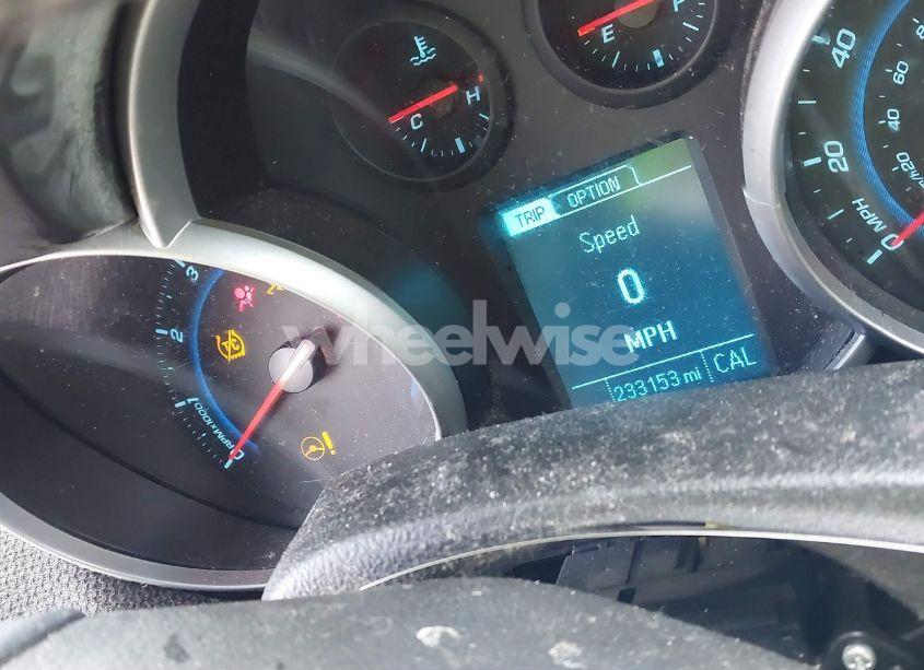 Photo 7 of 2014 Chevrolet Cruze 1LT AUTO (VIN 1G1PC5SB4E7358940)