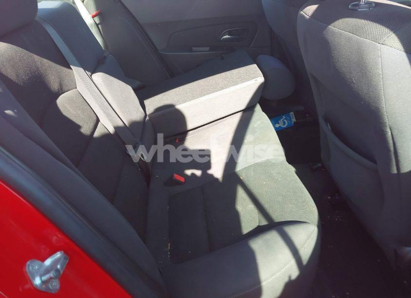 Photo 8 of 2014 Chevrolet Cruze 1LT AUTO (VIN 1G1PC5SB4E7362874)