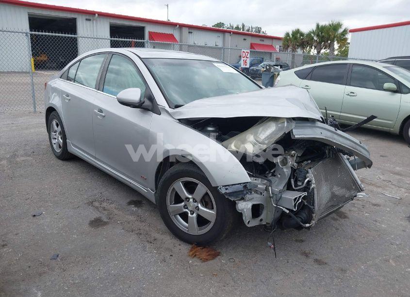 2014 Chevrolet Cruze 1LT AUTO (VIN 1G1PC5SB4E7369002) main photo