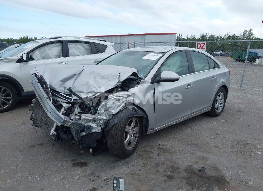 Photo 2 of 2014 Chevrolet Cruze 1LT AUTO (VIN 1G1PC5SB4E7369002)