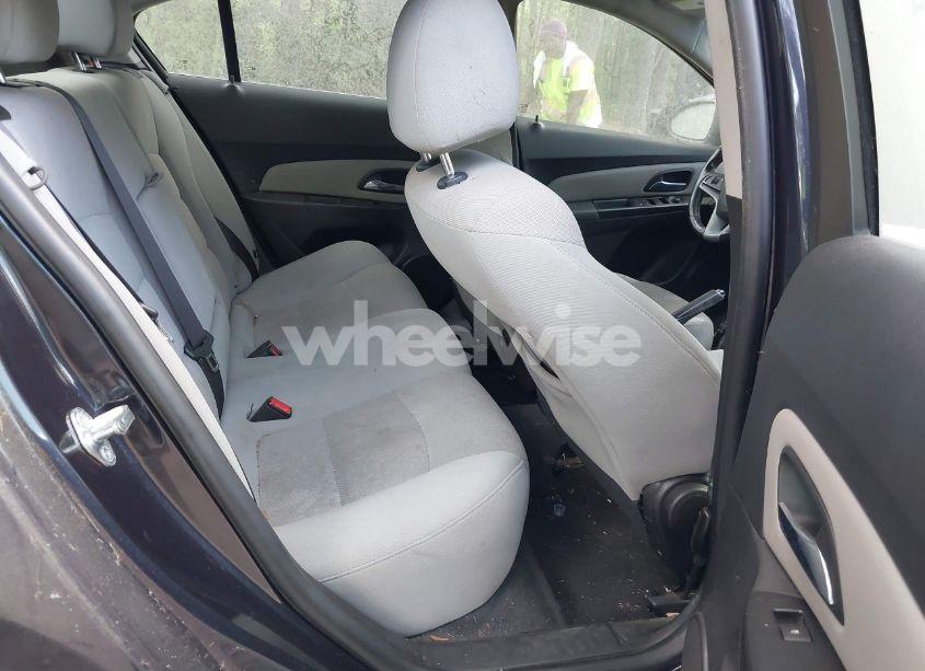 Photo 8 of 2014 Chevrolet Cruze 1LT AUTO (VIN 1G1PC5SB4E7370277)