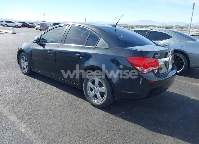 Photo 3 of 2014 Chevrolet Cruze 1LT AUTO (VIN 1G1PC5SB4E7377469)