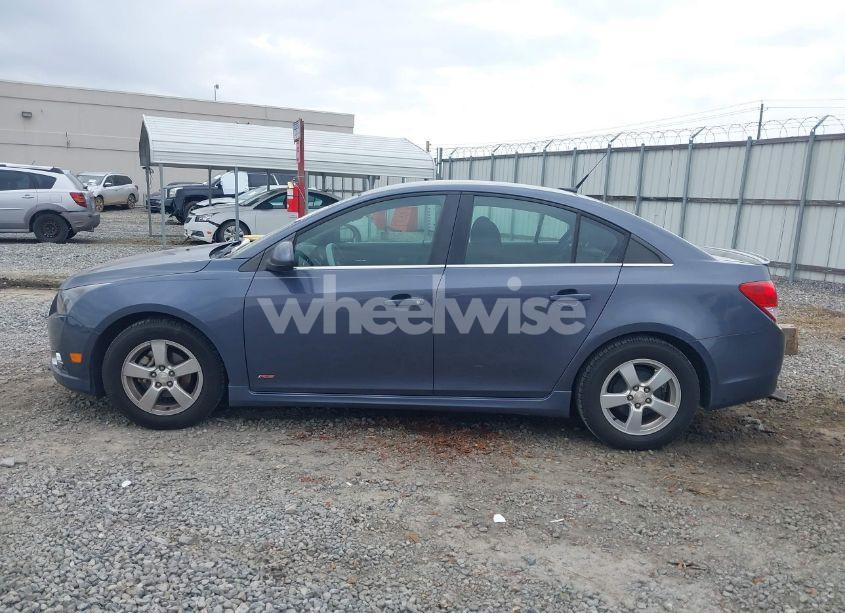 Photo 14 of 2014 Chevrolet Cruze 1LT AUTO (VIN 1G1PC5SB4E7397351)