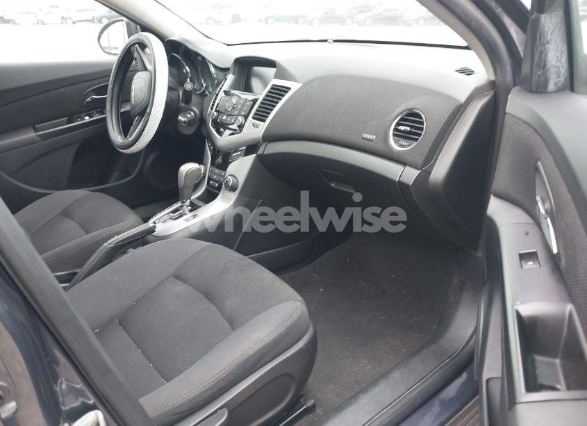 Photo 5 of 2014 Chevrolet Cruze 1LT AUTO (VIN 1G1PC5SB4E7397351)