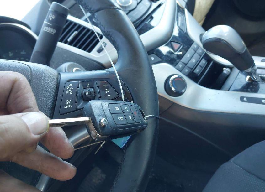 Photo 11 of 2014 Chevrolet Cruze 1LT AUTO (VIN 1G1PC5SB4E7413838)