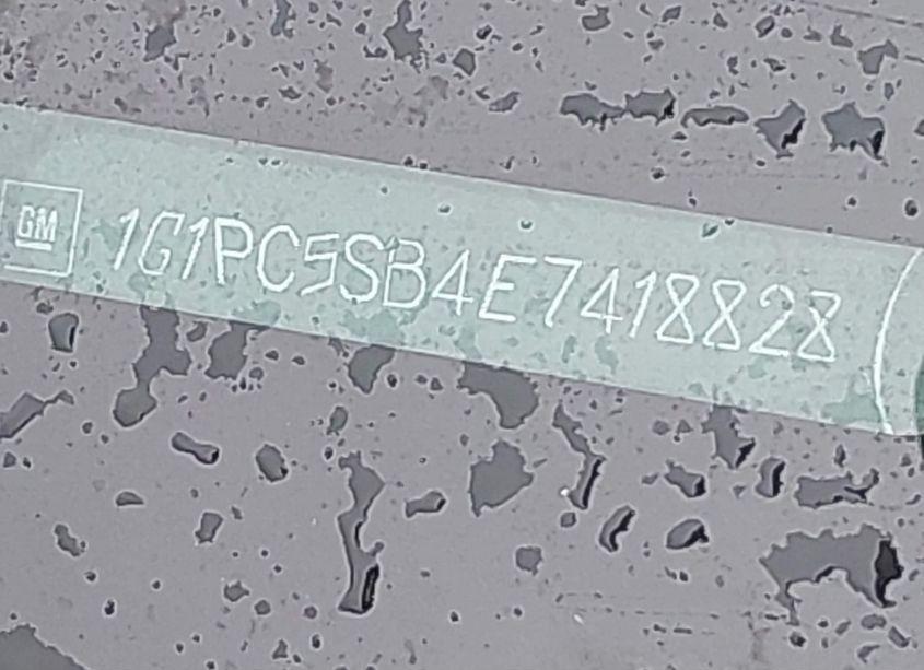 Photo 9 of 2014 Chevrolet Cruze 1LT AUTO (VIN 1G1PC5SB4E7418828)