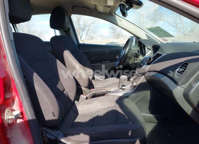 Photo 5 of 2014 Chevrolet Cruze 1LT AUTO (VIN 1G1PC5SB4E7419655)