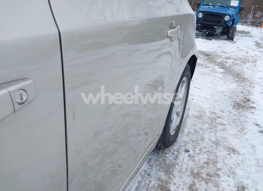 Photo 13 of 2014 Chevrolet Cruze 1LT AUTO (VIN 1G1PC5SB4E7477958)