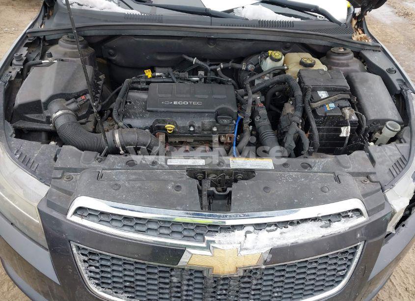 Photo 10 of 2014 Chevrolet Cruze 1LT AUTO (VIN 1G1PC5SB4E7479001)