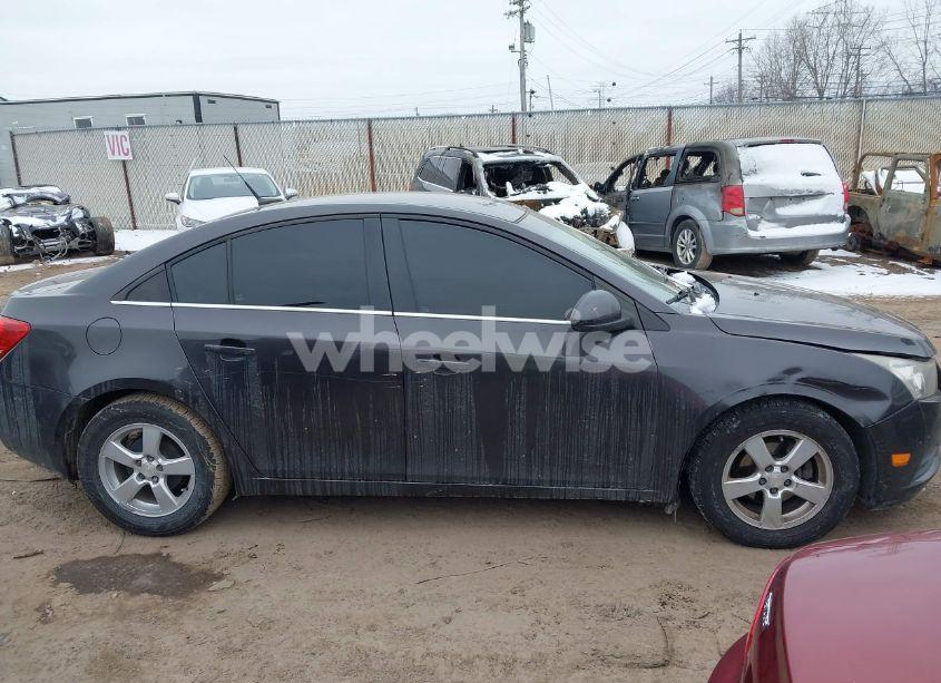 Photo 13 of 2014 Chevrolet Cruze 1LT AUTO (VIN 1G1PC5SB4E7479001)