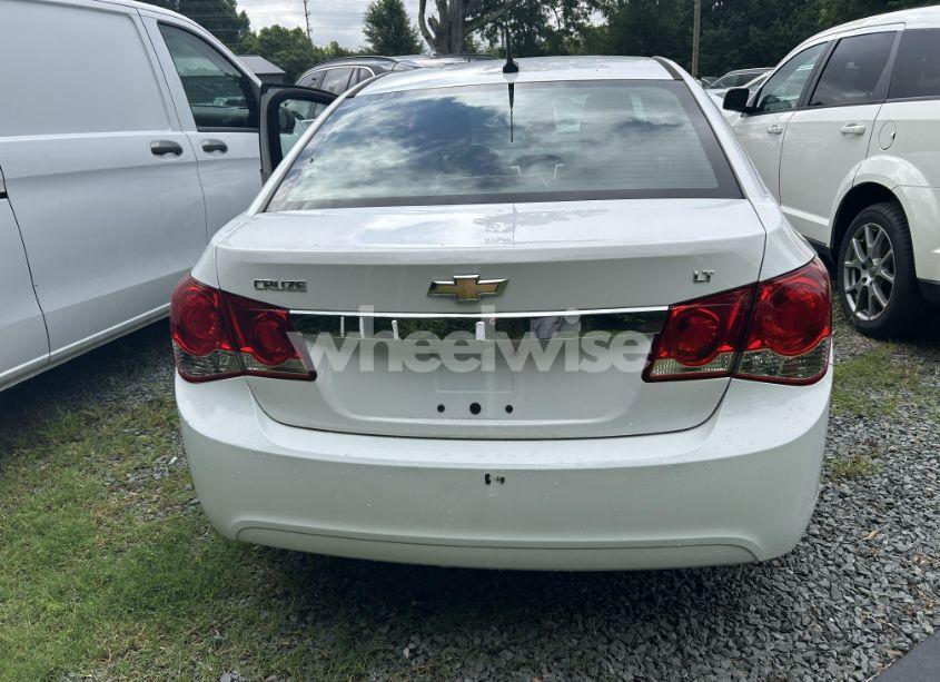 Photo 11 of 2014 Chevrolet Cruze (VIN 1G1PC5SB4E7481542)