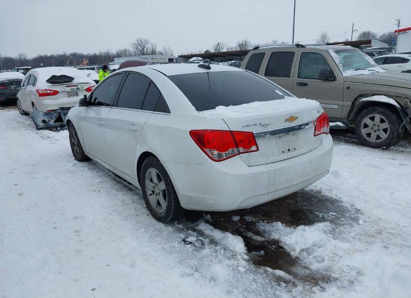 Photo 3 of 2015 Chevrolet Cruze 1LT AUTO (VIN 1G1PC5SB4F7103559)