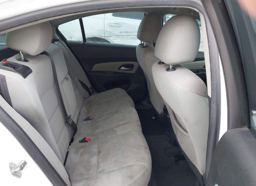 Photo 8 of 2015 Chevrolet Cruze 1LT AUTO (VIN 1G1PC5SB4F7103559)