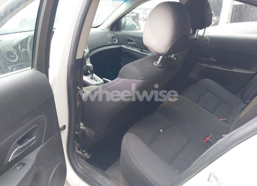 Photo 8 of 2015 Chevrolet Cruze 1LT AUTO (VIN 1G1PC5SB4F7139171)