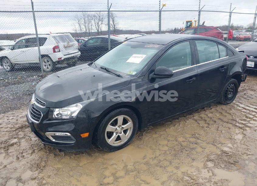 Photo 2 of 2015 Chevrolet Cruze 1LT AUTO (VIN 1G1PC5SB4F7154981)
