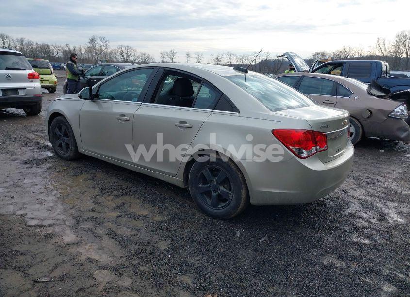 Photo 3 of 2015 Chevrolet Cruze 1LT AUTO (VIN 1G1PC5SB4F7192727)