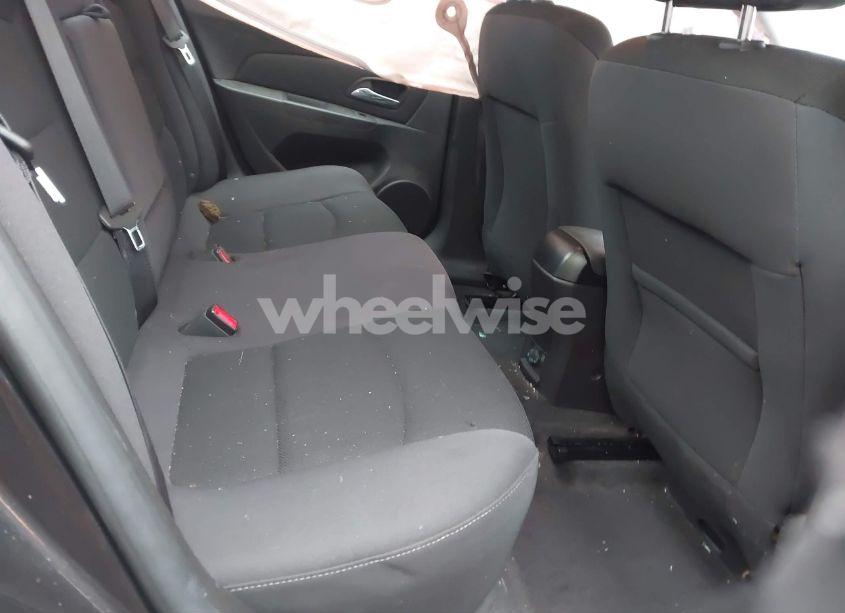 Photo 8 of 2015 Chevrolet Cruze 1LT AUTO (VIN 1G1PC5SB4F7240663)