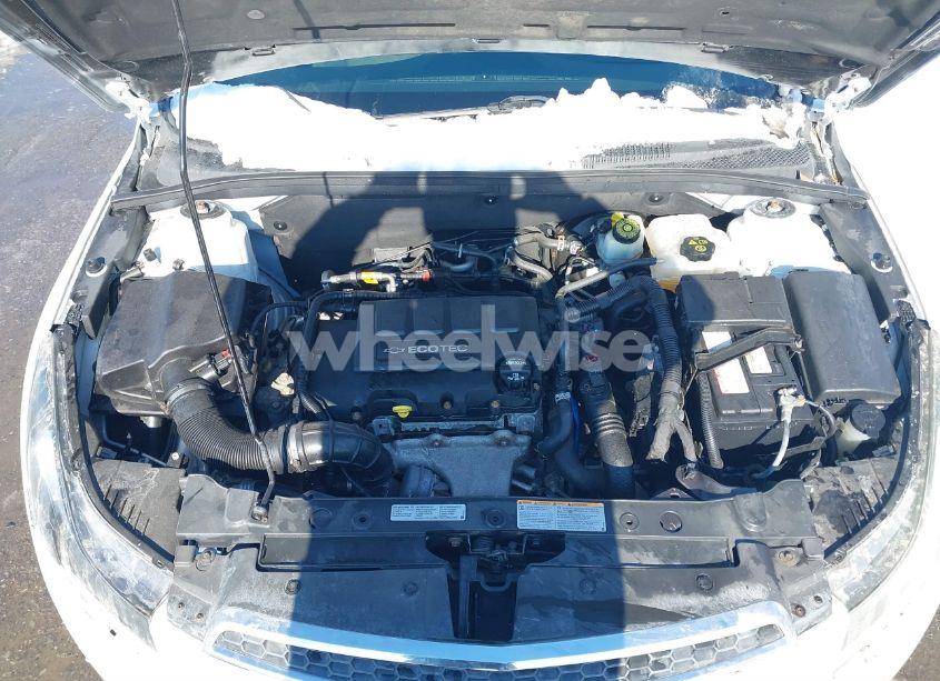 Photo 10 of 2015 Chevrolet Cruze 1LT AUTO (VIN 1G1PC5SB4F7262839)