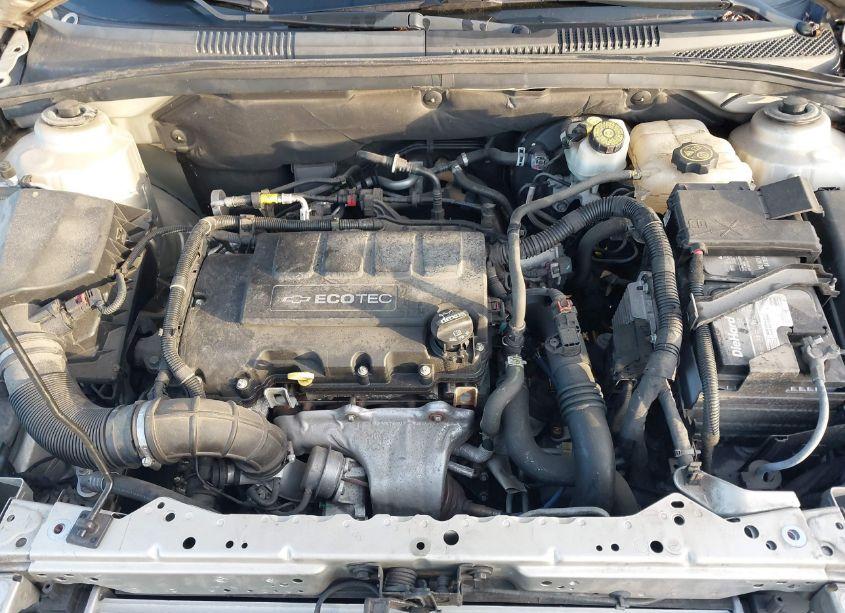 Photo 10 of 2015 Chevrolet Cruze 1LT AUTO (VIN 1G1PC5SB4F7271217)