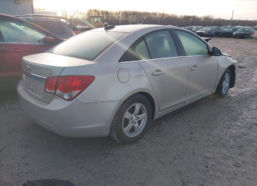 Photo 4 of 2015 Chevrolet Cruze 1LT AUTO (VIN 1G1PC5SB4F7271217)