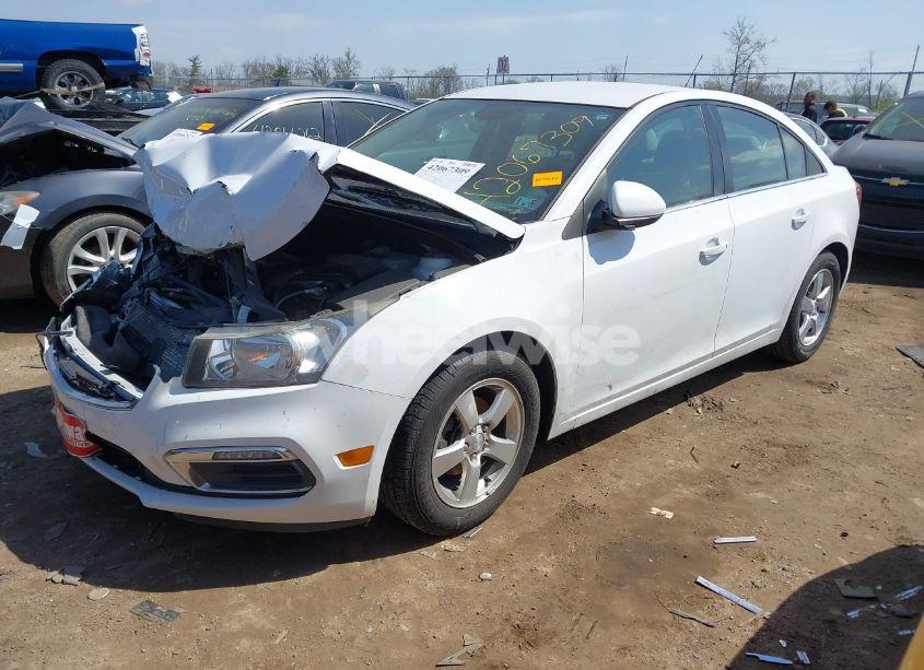 Photo 2 of 2015 Chevrolet Cruze 1LT AUTO (VIN 1G1PC5SB4F7277616)